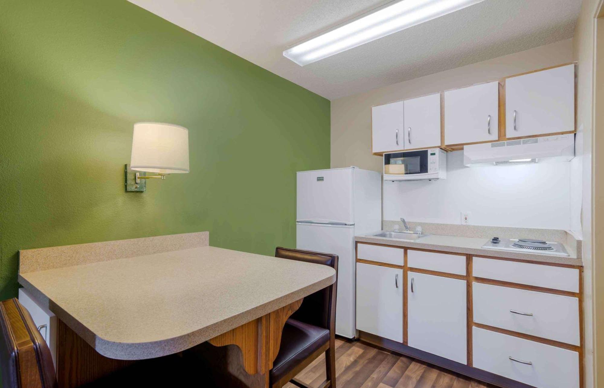 Extended Stay America Select Suites - Atlanta - Cumberland Mall Smyrna Zewnętrze zdjęcie