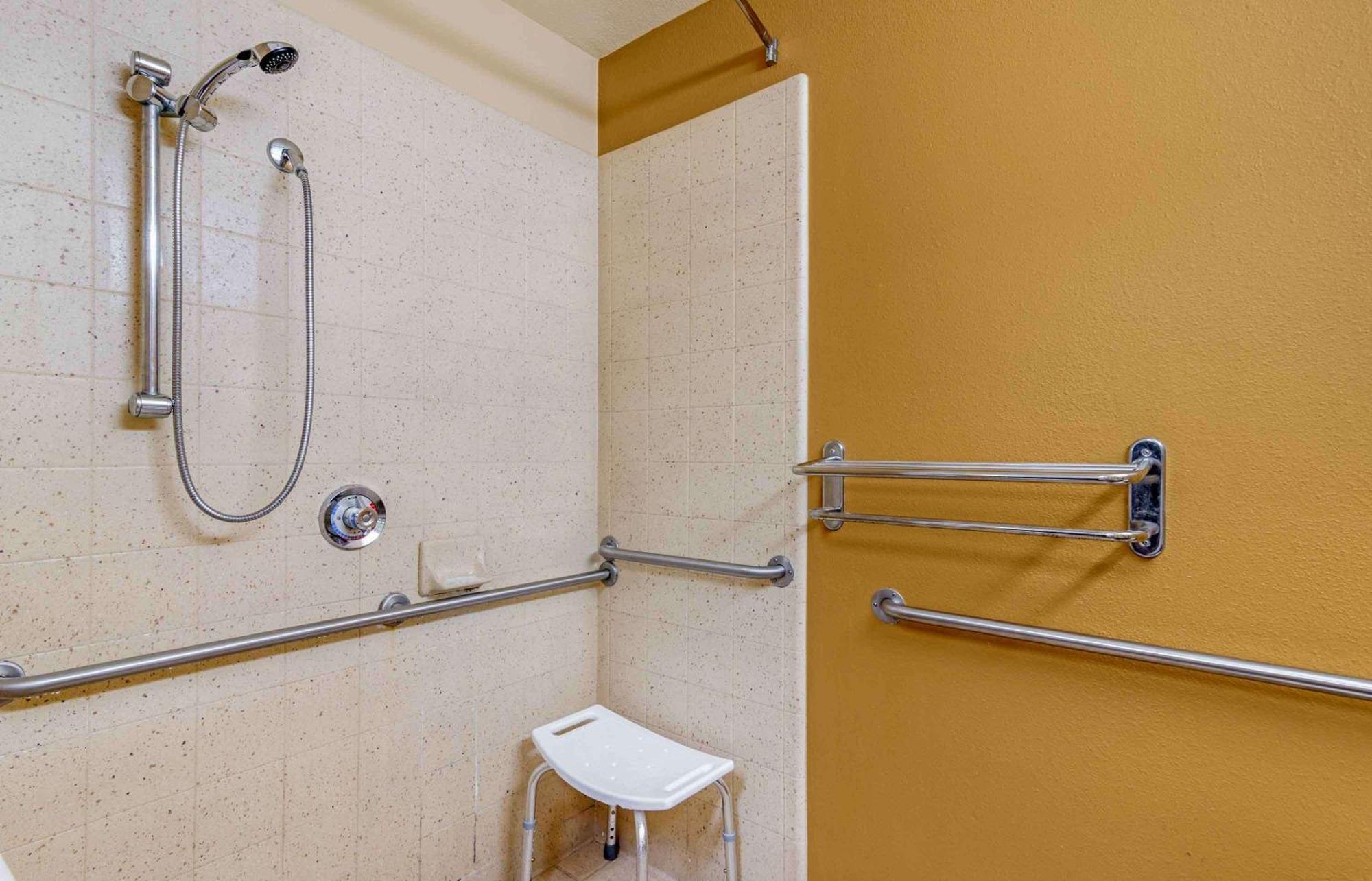 Extended Stay America Select Suites - Atlanta - Cumberland Mall Smyrna Zewnętrze zdjęcie