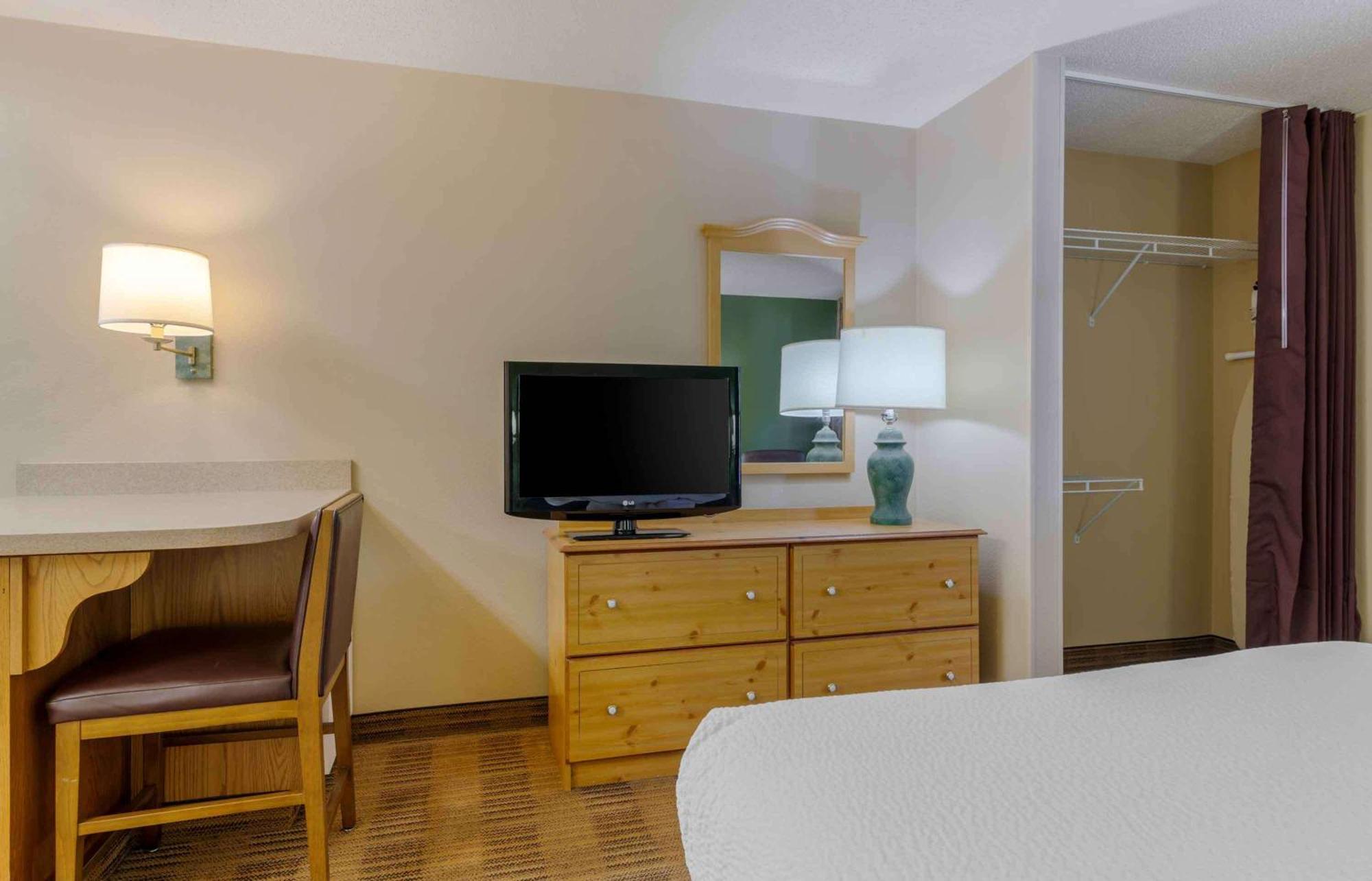 Extended Stay America Select Suites - Atlanta - Cumberland Mall Smyrna Zewnętrze zdjęcie